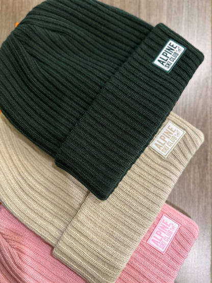 Ribbed Knit Toque with Woven Label